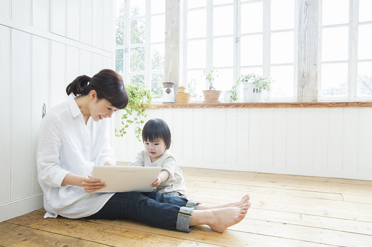 0歳～3歳のお子さんが陥りがちの歯のトラブルとその処置